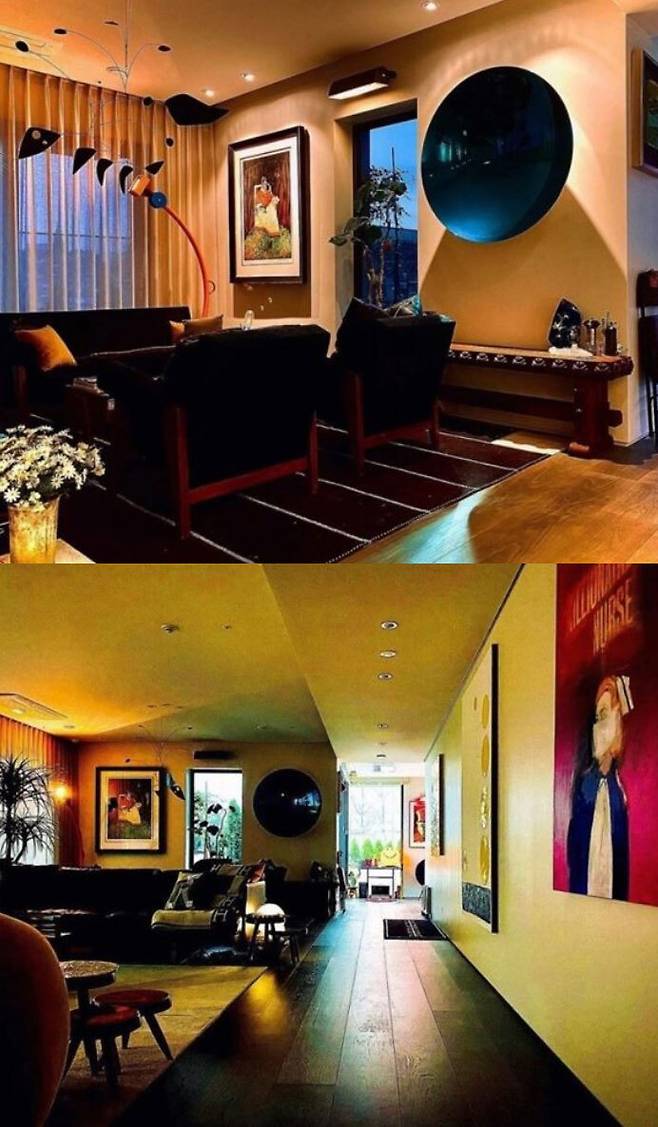 지드래곤이 공개한 자택 내부. 다양한 미술 작품과 디자인 가구가 배치돼 갤러리를 연상시키는 공간으로 구성돼 있다. 사진=지드래곤 인스타그램 캡처