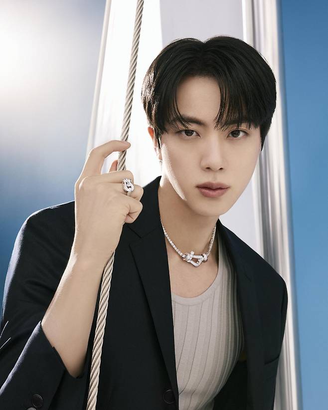 주얼리 업체 ‘프레드’의 글로벌 앰배서더 BTS 진. 프레드 제공