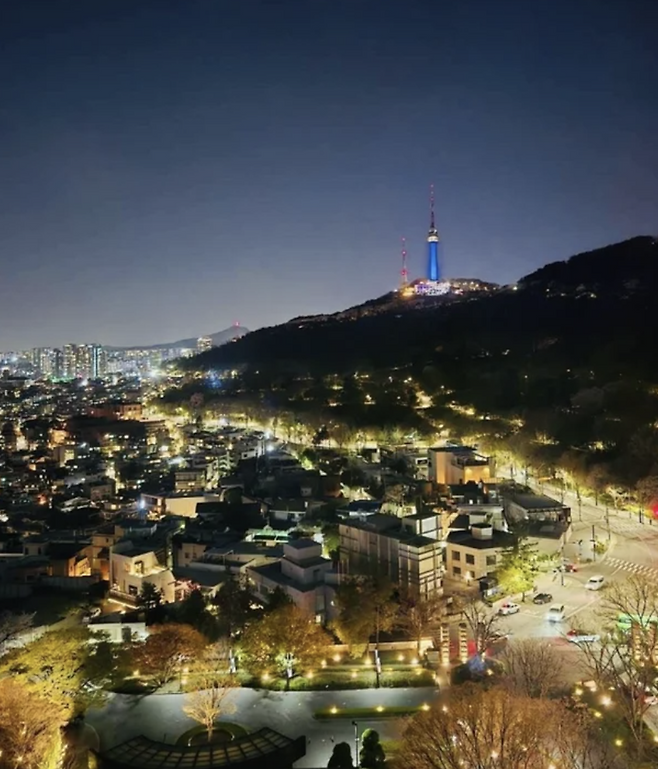 이시바 시게루 전 일본 총리가 한국의 야경이라며 자신의. SNS에 올린 사진. /사진=X 캡처 @shigeruishiba