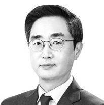조민근 논설위원