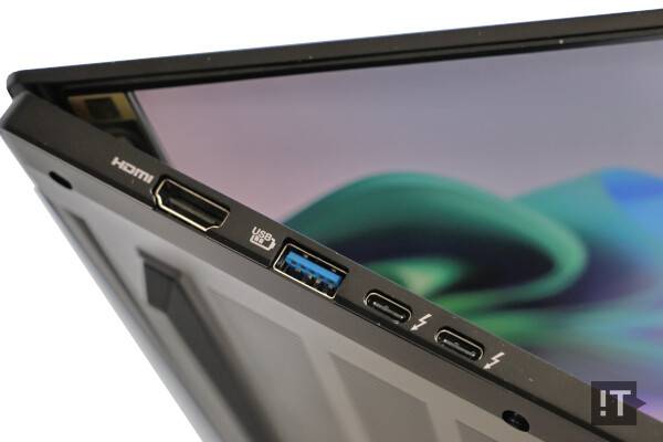 에이서 스위프트 고 16 AI(SFG16-74-7412) 좌측 포트 구성 / 권용만 기자