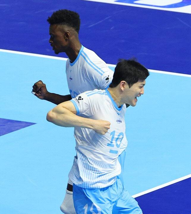 득점을 올린 뒤 환호하는 대한항공 정지석. 사진=연합뉴스