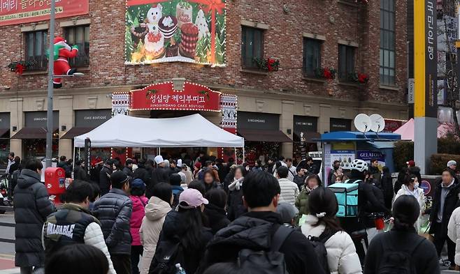 대전 성심당 본점에 인파가 몰린 모습. 한경DB