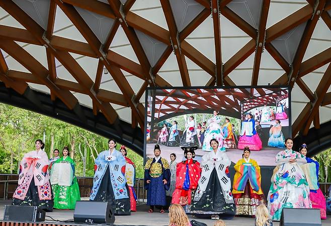 시드니의 K-패션. 한복패션쇼