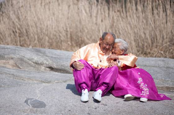 영화 '님아, 그 강을 건너지 마오' 스틸컷. CGV아트하우스, (주)대명문화공장 제공.