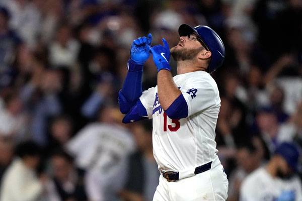 맥스 먼시는 멀티 홈런을 기록했다. 사진= AP= 연합뉴스 제공