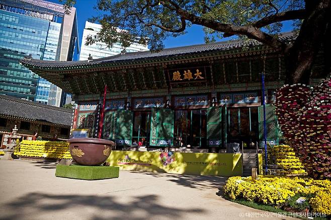 조계사는 다양한 기운이 모여 소망운이 강한 장소로 알려져 있다. /사진=한국관광공사
