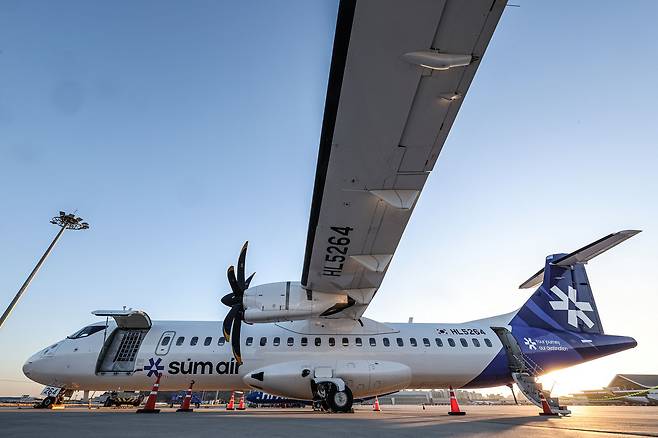 섬에어 1호기 ATR72-600은 올해 1월 1일 프랑스 툴루즈를 출발, 1월 4일 김포공항에 도착했다.