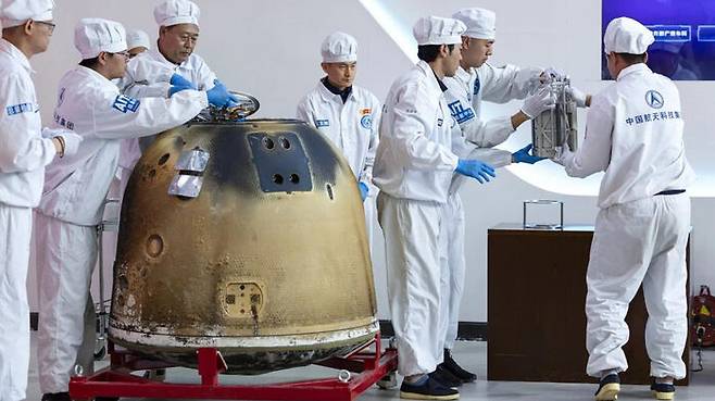 창어 6호가 채취한 달 뒷면 토양 샘플