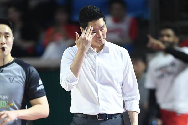 서울 SK 전희철 감독. /사진=KBL