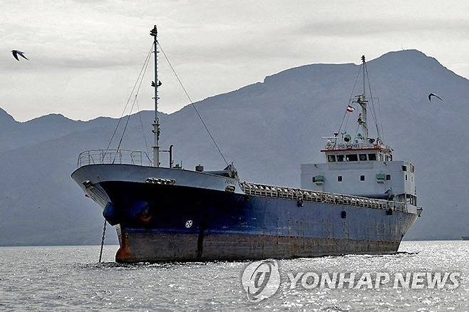 호르무즈 해협의 선박. 연합뉴스