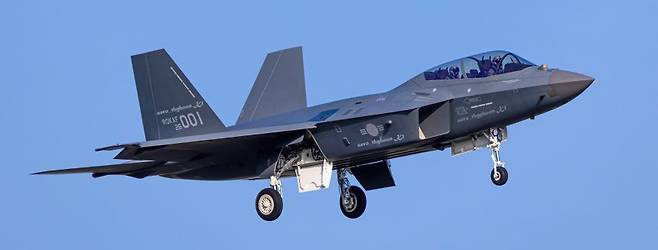 KF21 양산1호기 첫 비행. 사진=@aero_thyhoon K1 인스타그램