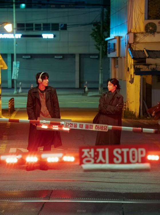 JTBC '모두가 자신의 무가치함과 싸우고 있다' 스틸컷. JTBC 제공.