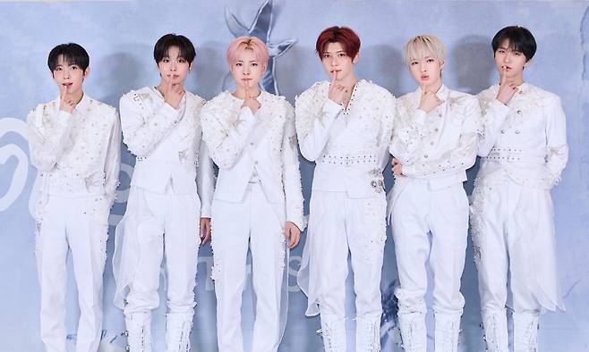 NCT 위시. 료, 리쿠, 유우시, 시온, 사쿠야, 재희(왼쪽부터). 사진 제공=SM엔터테인먼트