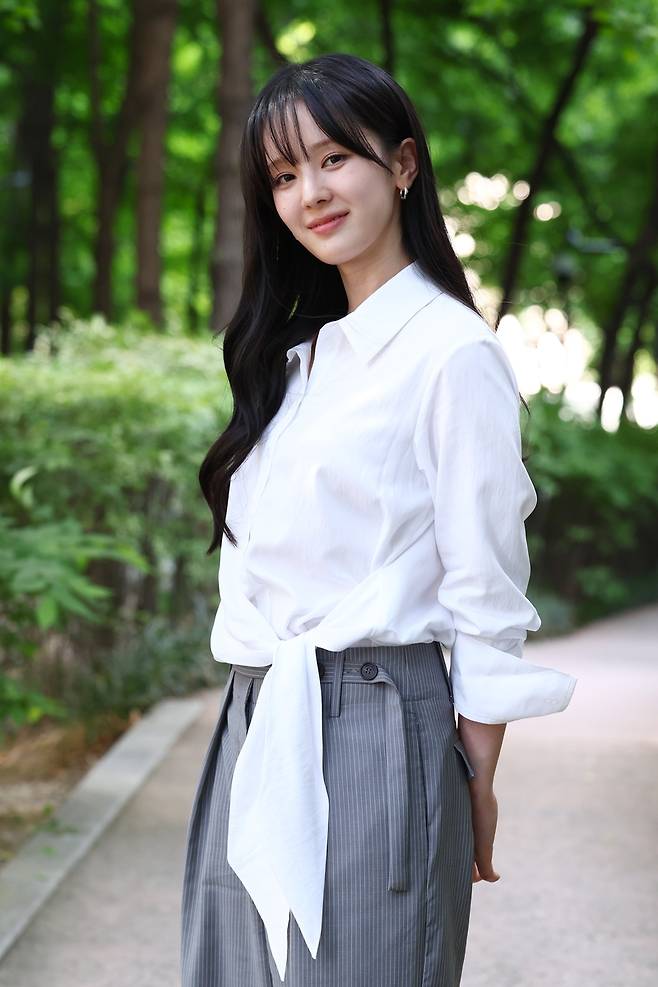 '닥터신'에 출연한 배우 백서라 (서울=연합뉴스) 진연수 기자 = 배우 백서라가 서울 종로구 연합뉴스 사옥에서 진행된 인터뷰에 앞서 포즈를 취하고 있다. 2026.5.4 jin90@yna.co.kr