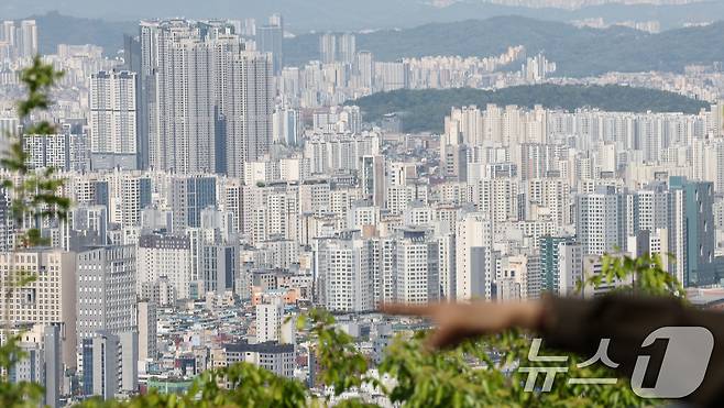 서울 남산에서 바라본 아파트 단지 모습. 2026.4.29 ⓒ 뉴스1 임지훈 인턴기자