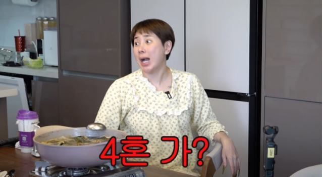 그룹 쥬얼리 출신 서인영이 원조 ‘센 언니’ 이지현의 과거 재혼 비화를 거침없이 폭로하며 여전한 입담을 과시했다. 사진=유튜브 채널 ‘개과천선 서인영’