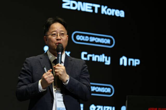 이남원 영립원소프트랩 이사가 7일 서울 강남구에서 열린 'HR테크 리더스 데이 시즌5'에서 발표하고 있다. (사진=지디넷코리아)