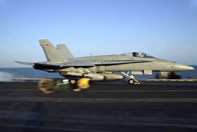 F-18 호넷 전투기. 게티이미지뱅크
