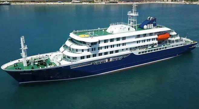 한타바이러스 집단감염이 발생한 네덜란드 국적 크루즈선 MV 혼디우스 (사진 Cruisemapper)