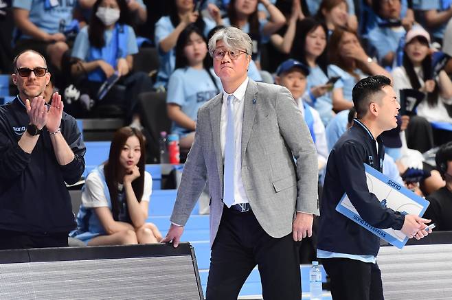 손창환 감독. KBL 제공