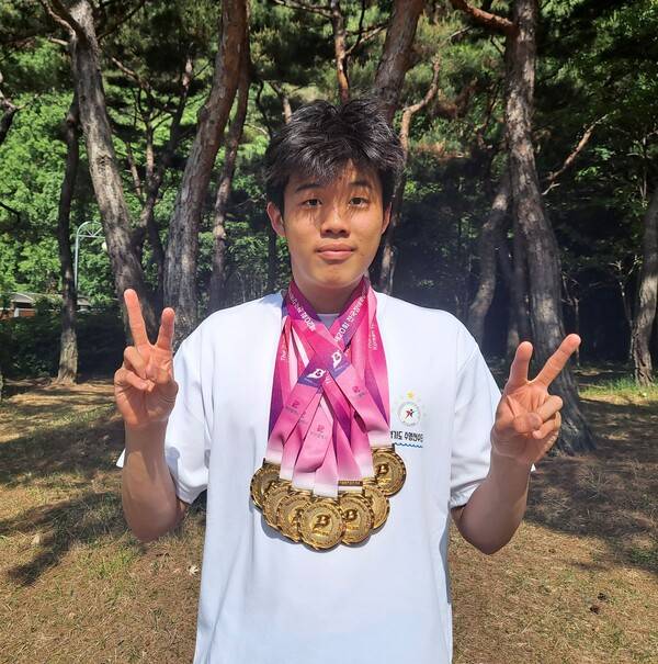 5월 15일 사직수영장에서 열린 수영 경기에서 7관왕에 오른 김재훈(사진=대한장애인체육회)