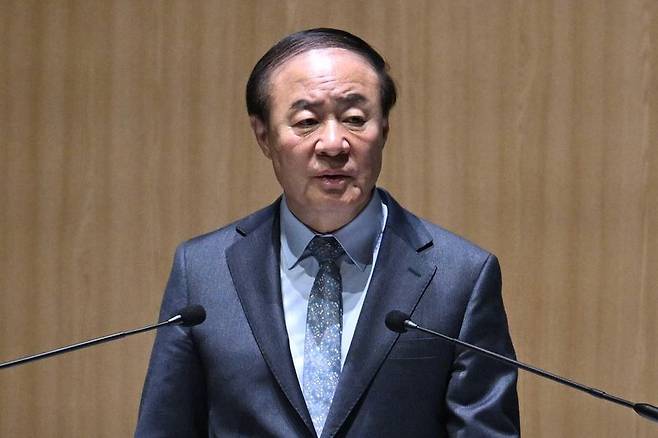 전영현 삼성전자 대표이사 부회장 겸 DS부문장이 지난 3월 18일 오전 경기 수원시 수원컨벤션센터에서 열린 제57기 정기 주주총회에서 인사말을 하고 있다. 뉴시스