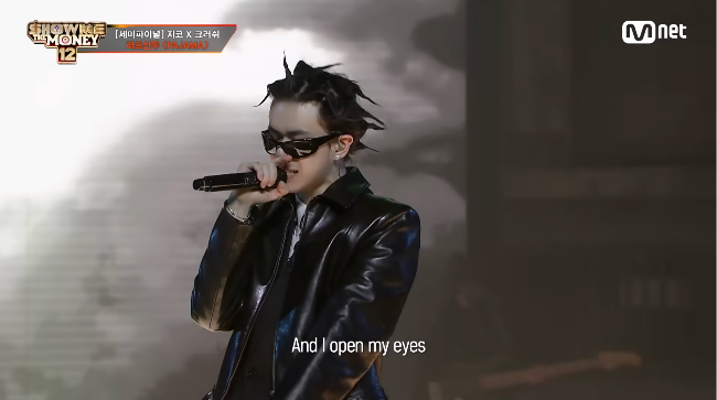 Raf Sandou performs "Pajama" during the semifinals of "Show Me the Money 12." (YouTube @PlayMnet)