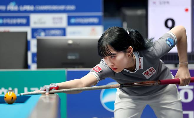 LPBA 데뷔전에서 승리한 최봄이. PBA 제공