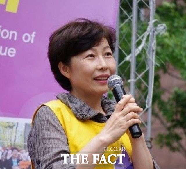 한 이사장은 최근 서울 종로구 옛 주한 일본대사관 앞에 있는 평화의 소녀상 주변 바리케이드가 철거된 것을 두고 "민주주의의 작은 회복"이라고 평가했다. /정의연