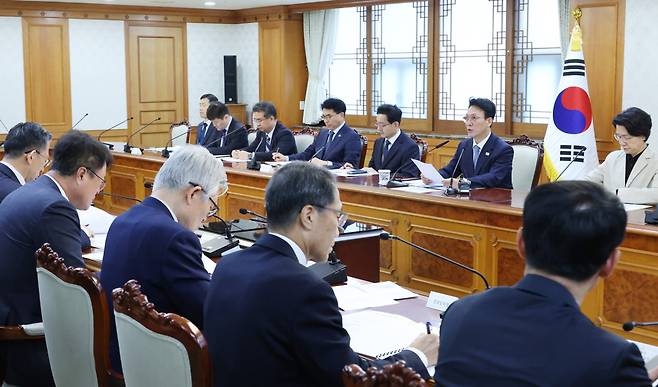 김민석 국무총리가 20일 오전 서울 종로구 정부서울청사에서 열린 제2차 공명선거 관계장관회의에서 발언하고 있다.(연합뉴스)