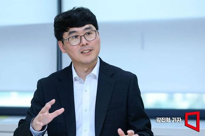 성두경 인천지검 부장검사가 인천지검에서 아시아경제와 인터뷰하고 있다. 강진형 기자