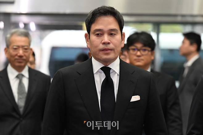 정용진 신세계그룹 부회장이 서울 여의도 중소기업중앙회에서 열린 '경제계 신년 인사회'에 참석하고 있다. 신태현 기자 holjjak@