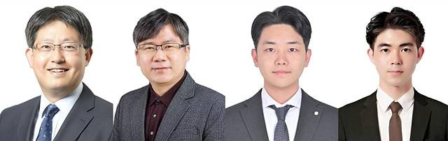 ▲(왼쪽부터) 신소재공학과 권인찬 교수, 태기융 교수, 이재훈 박사, 정준영 석박통합과정생