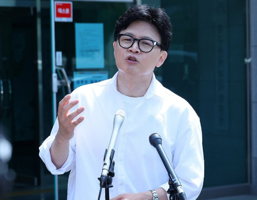 부산 북갑 국회의원 보궐선거에 출마한 무소속 한동훈 후보/ 사진=연합뉴스