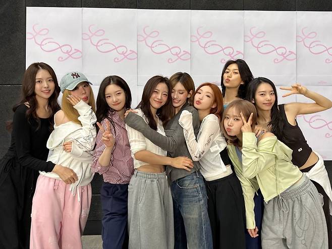 약 9년 만에 재결합한 그룹 아이오아이 / 사진 제공=스윙엔터테인먼트