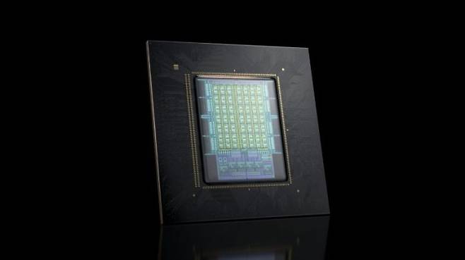 엔비디아의 ARM 기반 베라(VERA) 중앙처리장치(CPU). 메모리 반도체와 AI 가속기의 데이터 교환이 중요했던 기존 거대 언어 모델(LLM)과 달리, 재귀적 자기 개선은 AI 에이전트 구동에 필수적인 CPU가 가장 중요한 하드웨어로 부상한다. 엔비디아