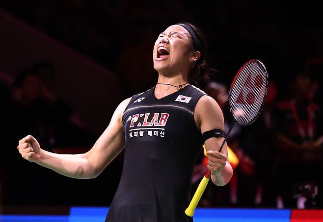 Badminton - BWF World Tour Super 1000 - Indonesia Open - Istora Gelora Bung Karno, Jakarta, Indonesia - June 7, 2026 South Korea's An Se-young celebrates after winning the women's singles final against Japan's Akane Yamaguchi REUTERS/Willy Kurniawan
<저작권자(c) 연합뉴스, 무단 전재-재배포, AI 학습 및 활용 금지>