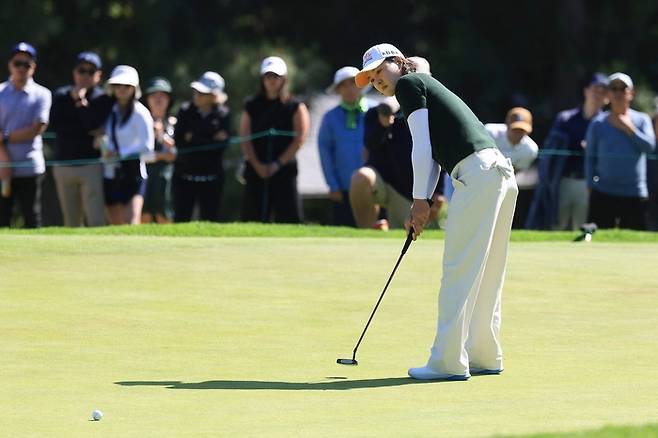 전인지가 8일 열린 LPGA 투어 US여자오픈 최종 4라운드에서 퍼팅을 하고 있다. 사진 | AFP=연합뉴스