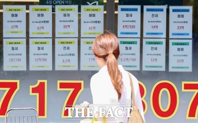 6·3 지방선거 이후 주택 공급 확대 기대감과 세제 개편 변수가 맞물리며 서울 집값 향방에 관심이 쏠리고 있다. /뉴시스