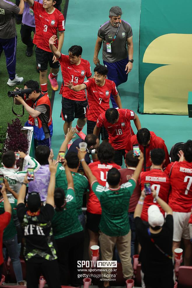 ▲ 홍명보호가 북중미 월드컵 A조 1차전에서 체코에 2-1로 역전하며 승리했다. 한국 축구는 2010 남아공 월드컵 이후 무려 16년 만에 조별리그 첫 경기를 이겼다.