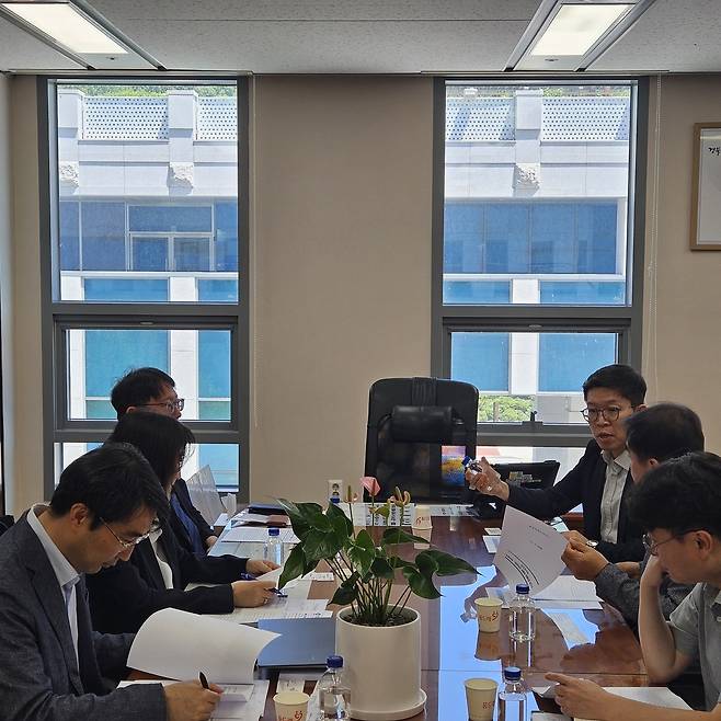 경북도기 지난 12일 개최한 대구·경북 행정통합 특별법 보안 과제 착수보고회 모습. /경북도 제공