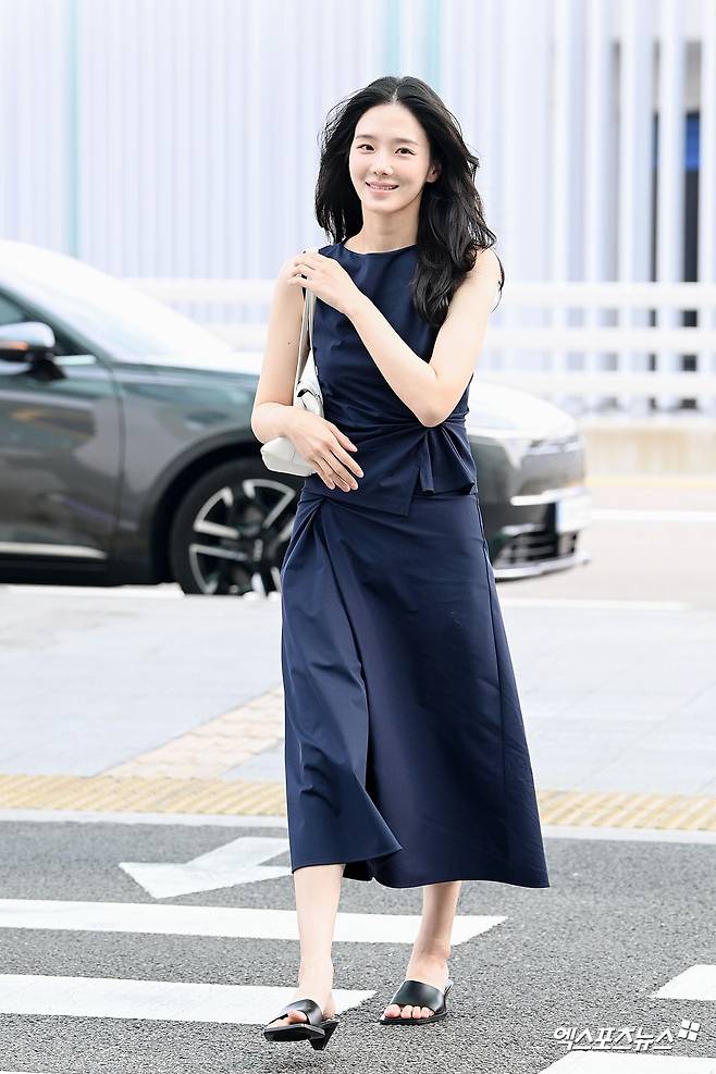 박규영 '시선 사로잡는 확 달라진 분위기'
