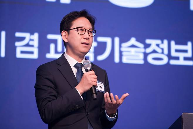 배경훈 과학부총리 겸 과학기술정보통신부 장관이 19일 오전 서울 중구 플라자호텔에서 열린 '피지컬 AI 얼라이언스 2기 출범식'에서 개회사를 하고 있다./사진=뉴스1