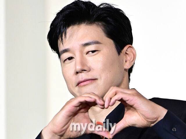 '참교육' 김무열 / 마이데일리