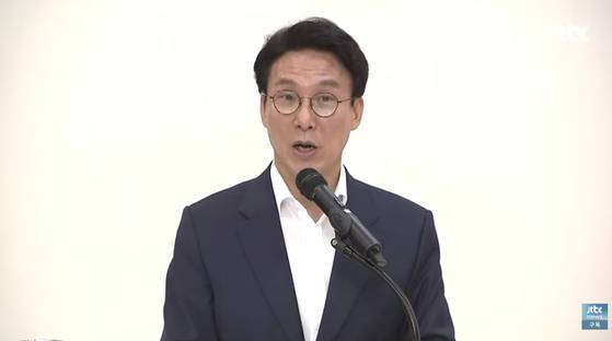 김민석 국무총리. 〈사진=JTBC 유튜브 모바일 라이브 캡처〉