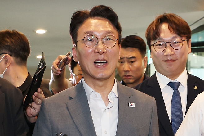 김민석 국무총리가 28일 경기도 광주시 곤지암리조트에서 열린 민주당 청년 당선인 워크숍에 참석하고 있다. 연합뉴스