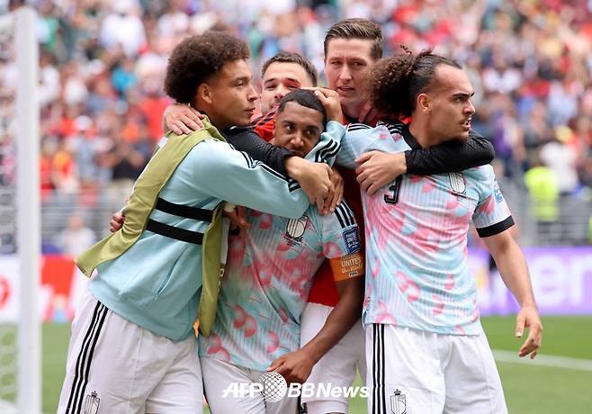 벨기에 축구대표팀 선수들이 2일 미국 시애틀 스타디움에서 열린 세네갈과의 2026 FIFA 북중미 월드컵 32강전 득점 이후 기뻐하고 있다. /AFPBBNews=뉴스1