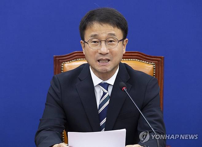 한병도 당 대표 권한대행 정책조정회의에서 발언 (서울=연합뉴스) 황광모 기자 = 더불어민주당 한병도 당 대표 직무대행 겸 원내대표가 2일 국회에서 열린 정책조정회의에서 발언하고 있다. 2026.7.2 hkmpooh@yna.co.kr