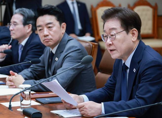 이재명 대통령이 6일 청와대에서 열린 메가프로젝트 민관합동 점검회의에서 발언하고 있다. 2026.7.6 연합뉴스